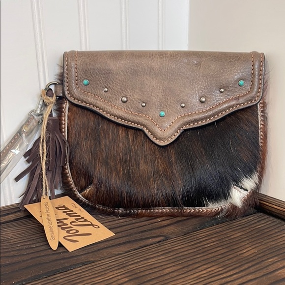 Tony Lama Handbags - NWT Tony Llama cowhide Leather Women's Clutch Bag